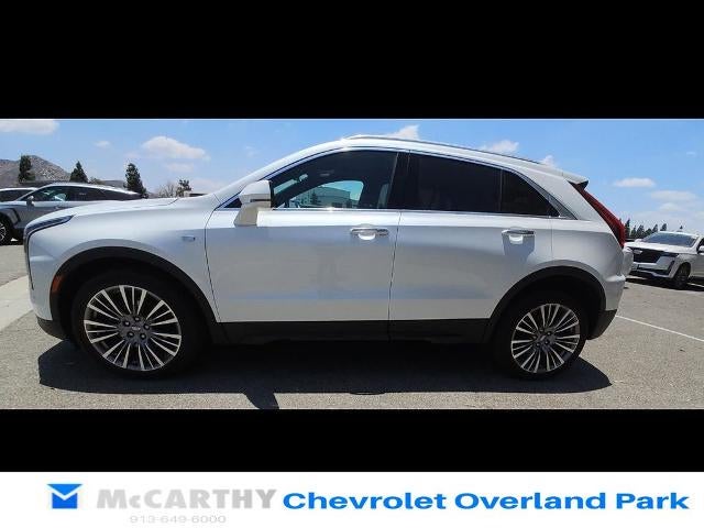 2024 Cadillac XT4 Premium Luxury