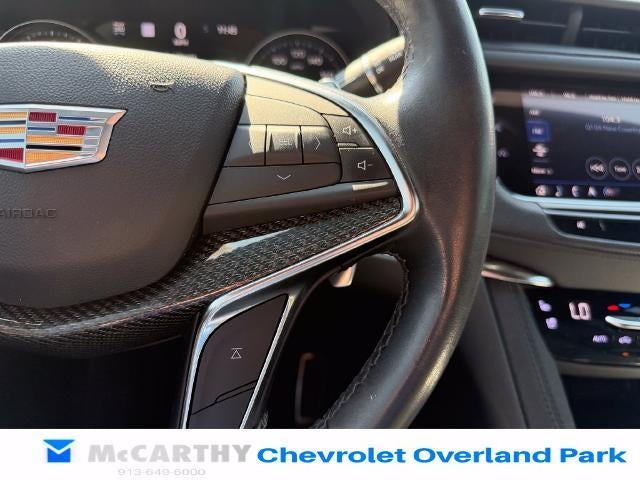 2022 Cadillac XT5 AWD Sport