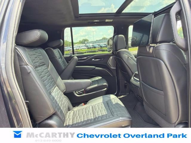 2022 Cadillac Escalade ESV Sport Platinum