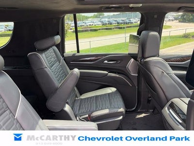 2022 Cadillac Escalade ESV Sport Platinum