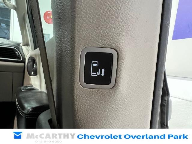 2022 Chrysler Pacifica Hybrid Touring L