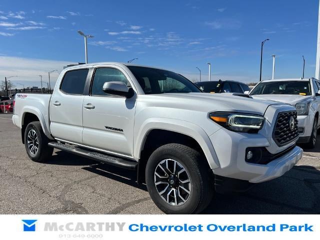 2022 Toyota Tacoma 4WD SR