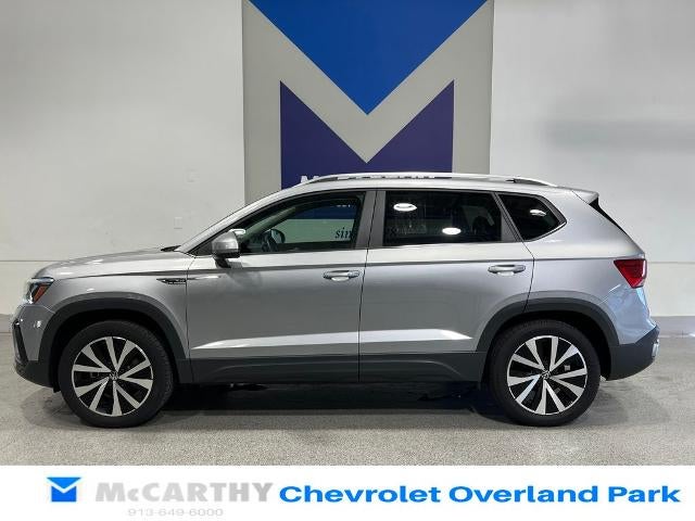 2023 Volkswagen Taos SE