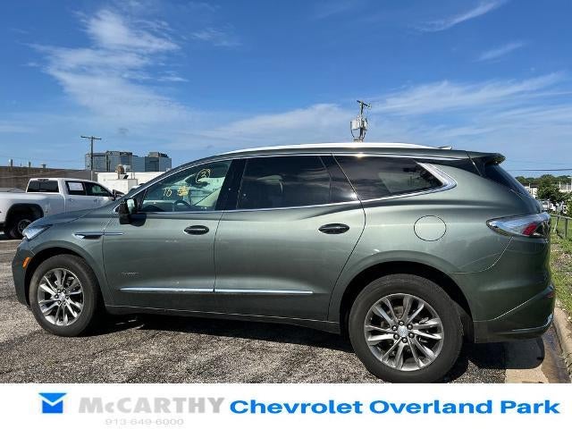 2022 Buick Enclave Avenir