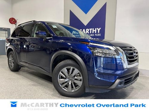 2025 Nissan Pathfinder SV