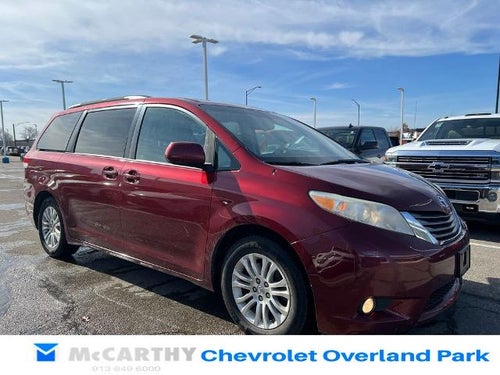 2011 Toyota Sienna XLE AAS