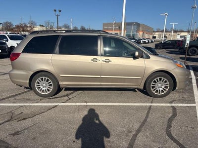 2008 Toyota Sienna XLE