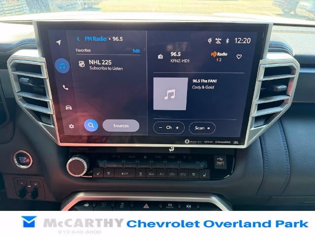 2022 Toyota Tundra 4WD Platinum