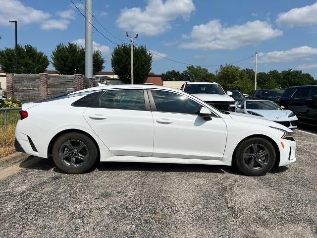2022 Kia K5 LX