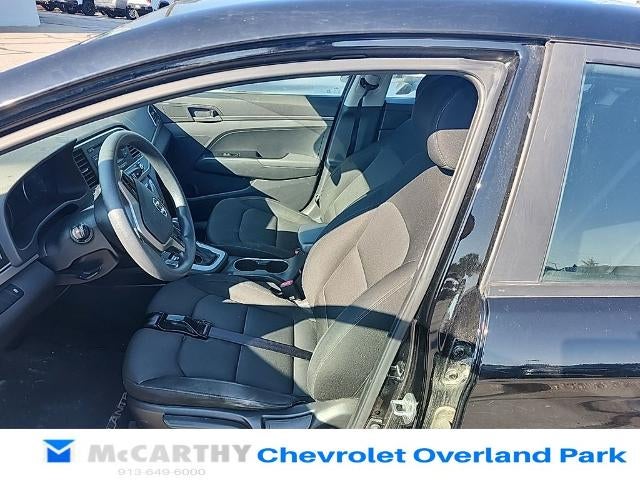 2018 Hyundai ELANTRA SE
