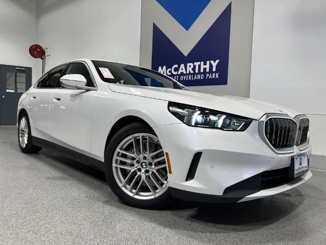 2025 BMW 5 Series 530i xDrive