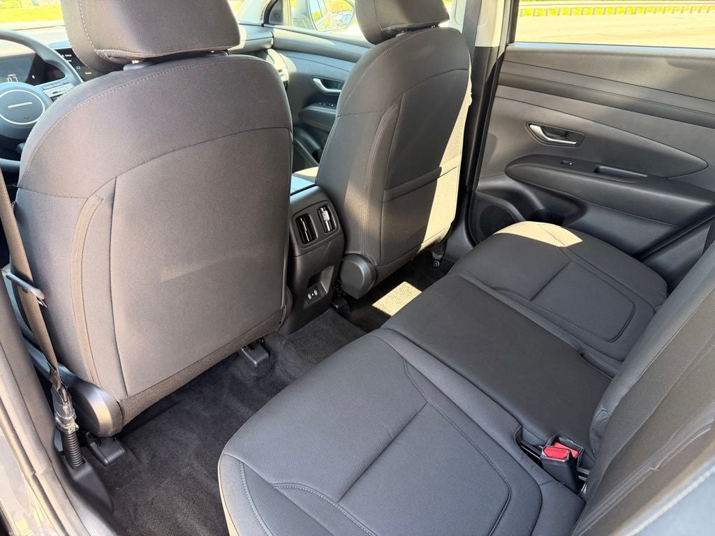 2025 Hyundai TUCSON SEL FWD