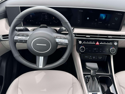 2026 Hyundai TUCSON SEL Premium FWD