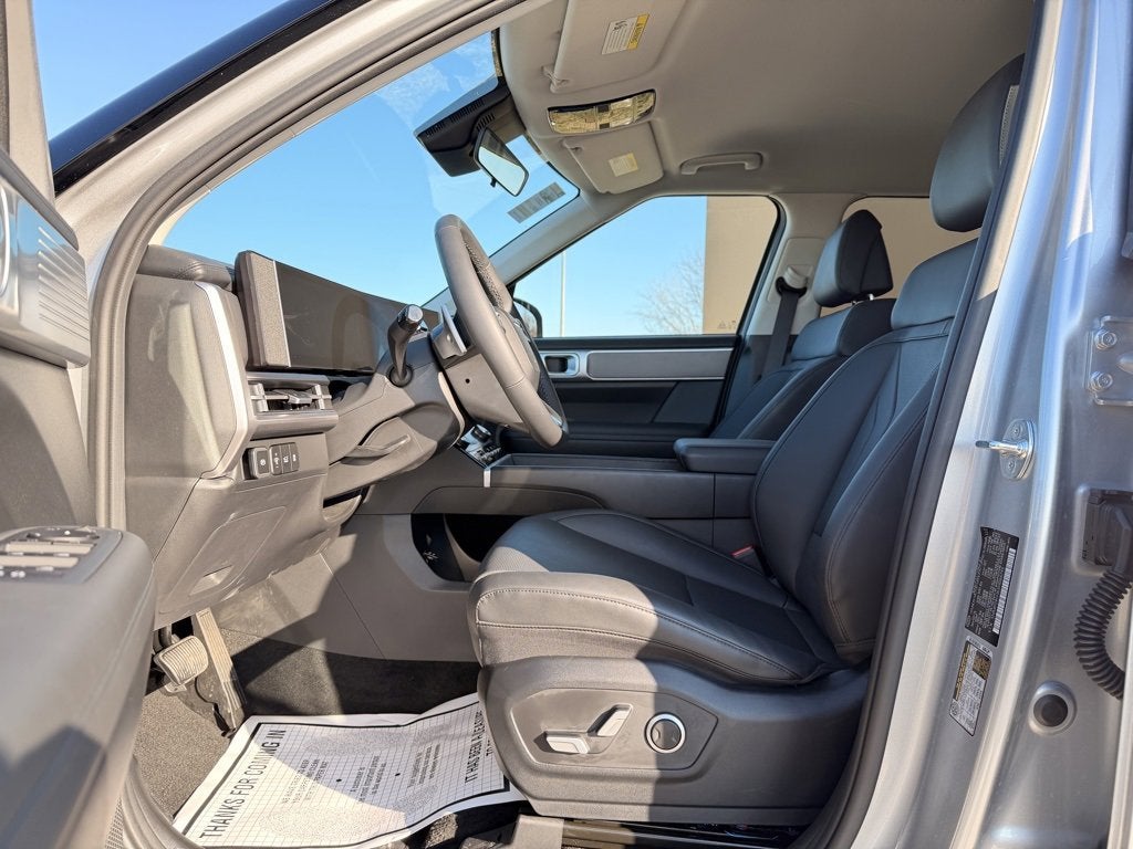 2025 Hyundai SANTA FE HYBRID SEL