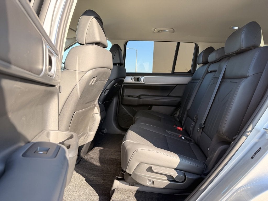 2025 Hyundai SANTA FE HYBRID SEL