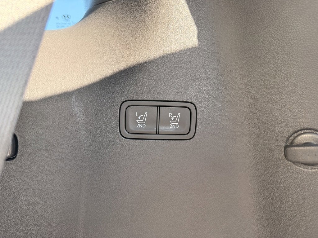 2025 Hyundai SANTA FE HYBRID SEL