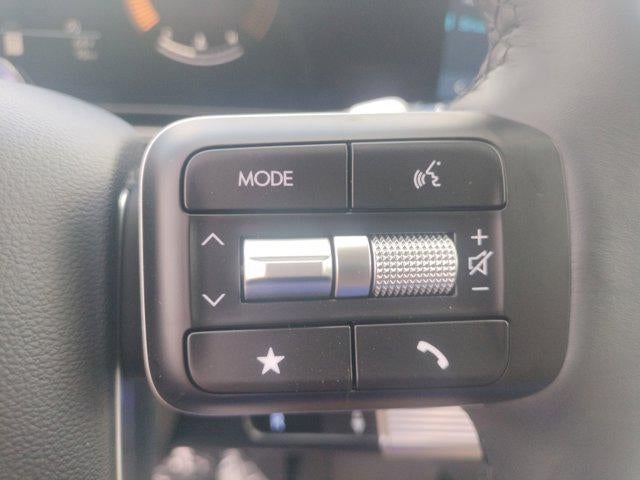 2025 Hyundai SANTA FE SEL FWD