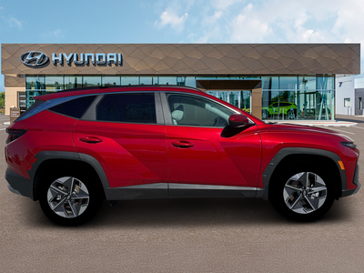 2026 Hyundai TUCSON HYBRID SEL AWD