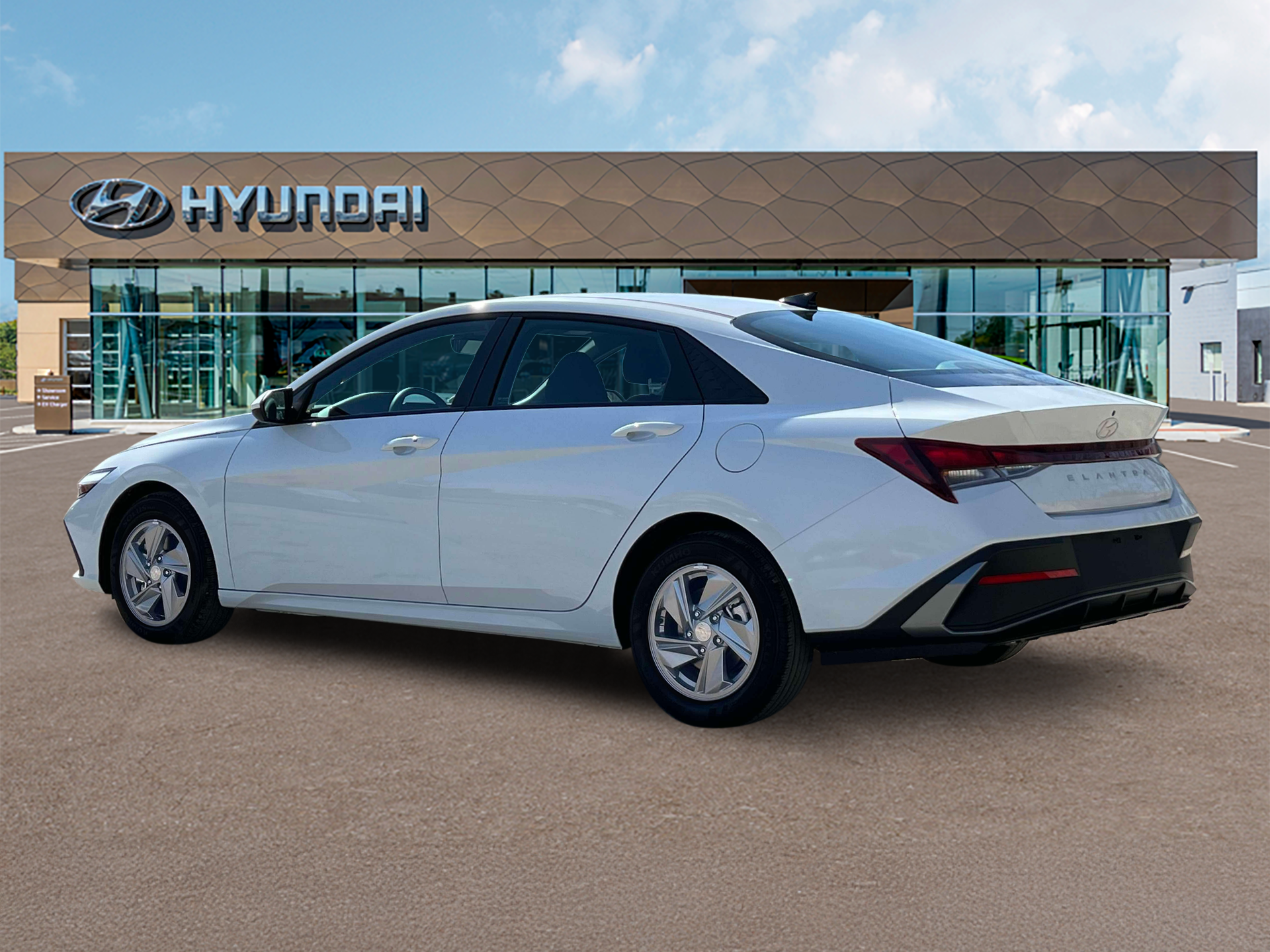 2025 Hyundai ELANTRA SE