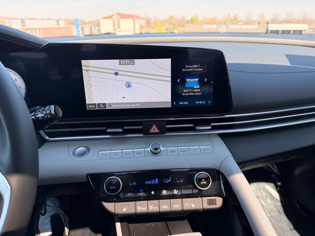2025 Hyundai ELANTRA Limited