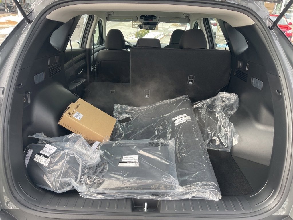 2026 Hyundai TUCSON SE