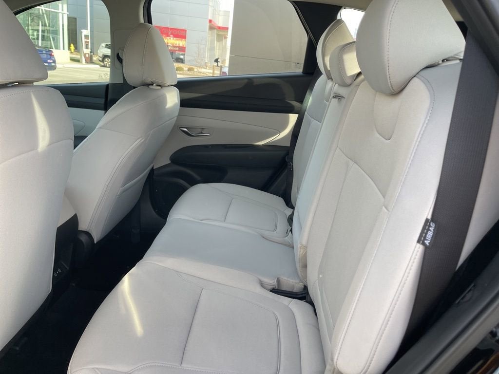 2026 Hyundai TUCSON SE