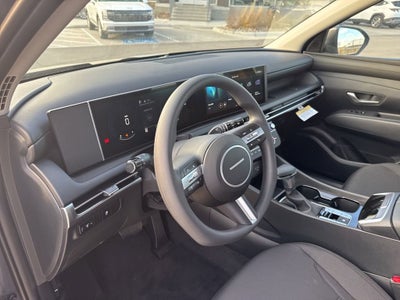 2026 Hyundai TUCSON SE