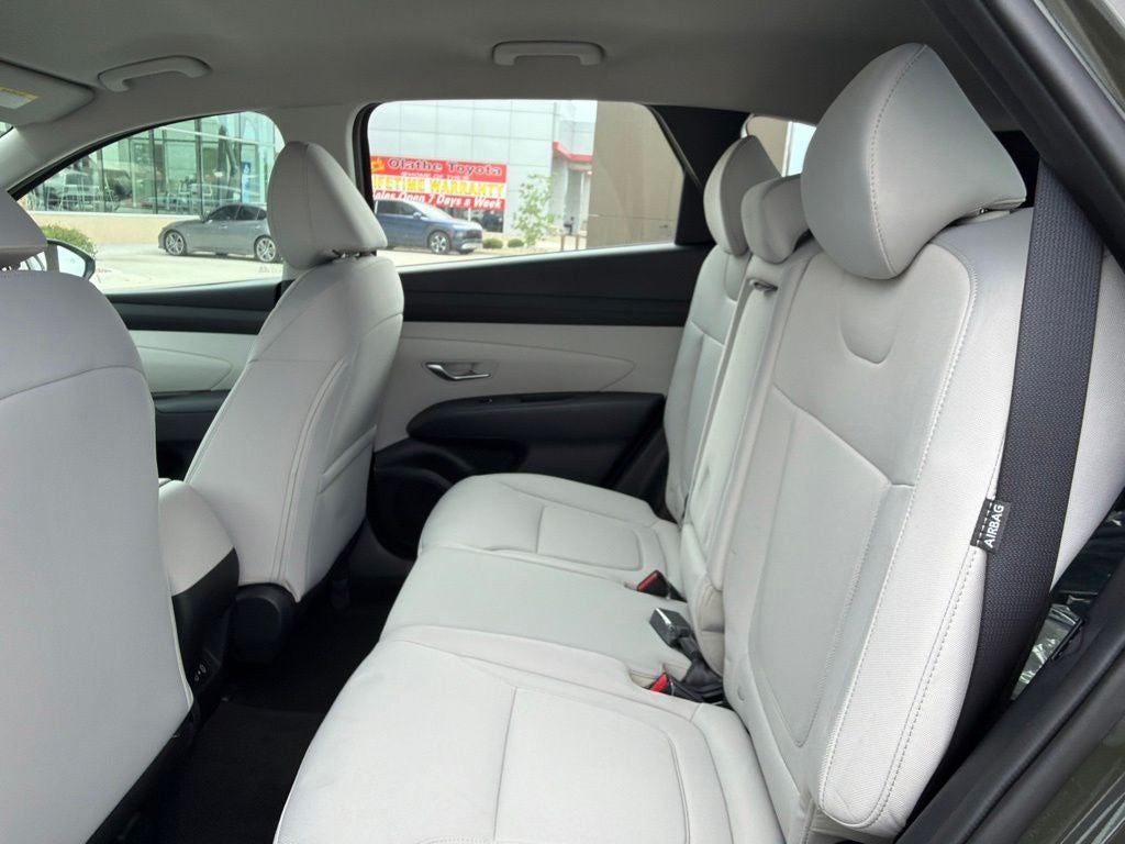 2026 Hyundai TUCSON SE