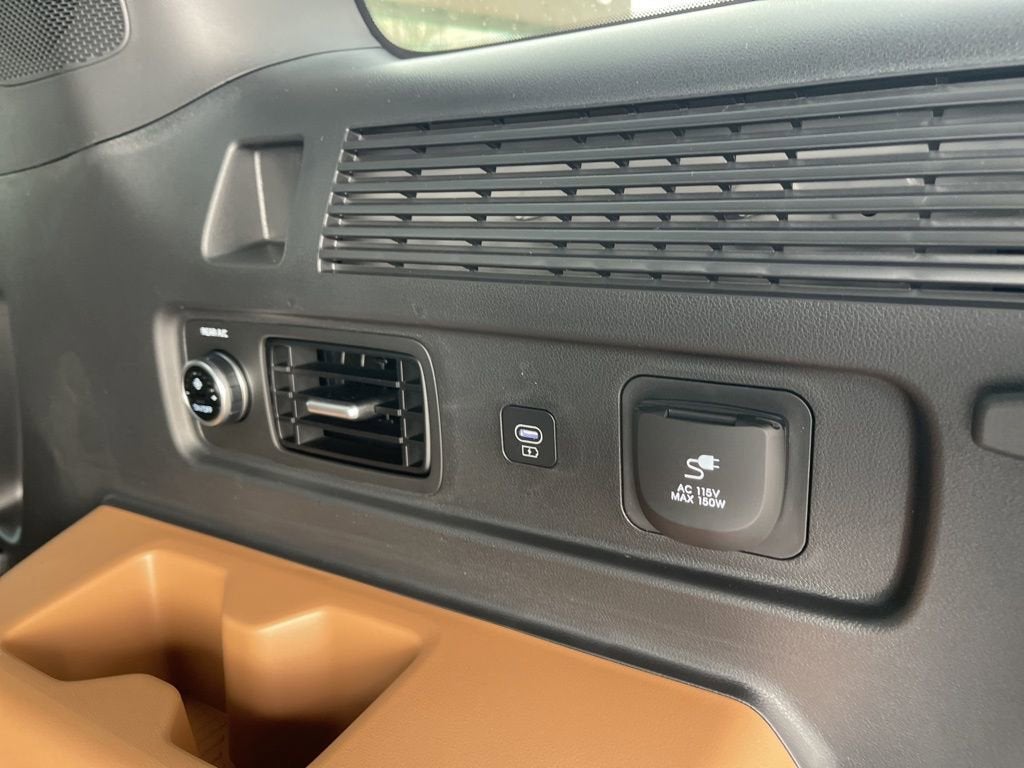 2026 Hyundai SANTA FE HYBRID Limited 6P