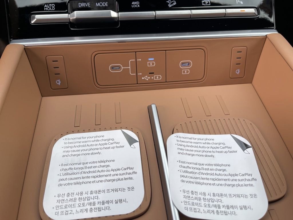 2026 Hyundai SANTA FE HYBRID Limited 6P