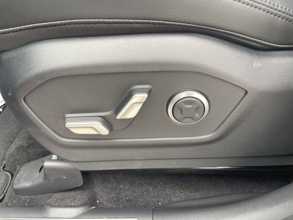 2026 Hyundai SANTA FE HYBRID Limited 6P