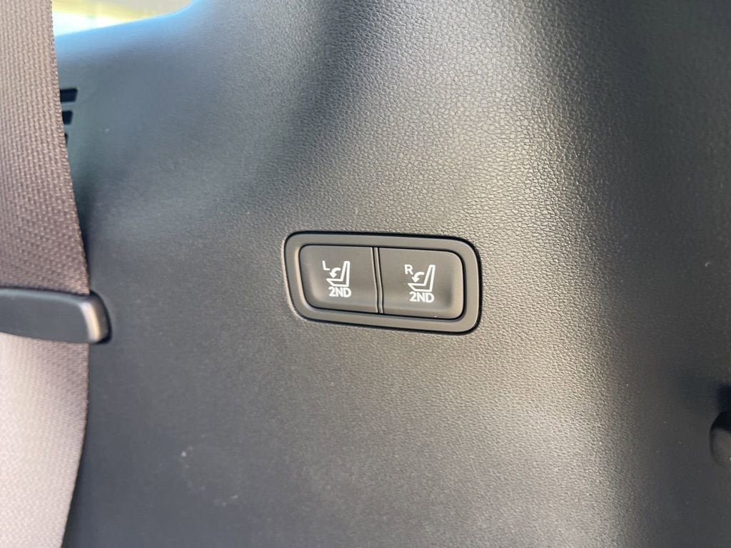 2026 Hyundai SANTA FE HYBRID Limited 6P