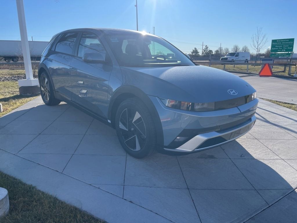 2026 Hyundai IONIQ 5 SE