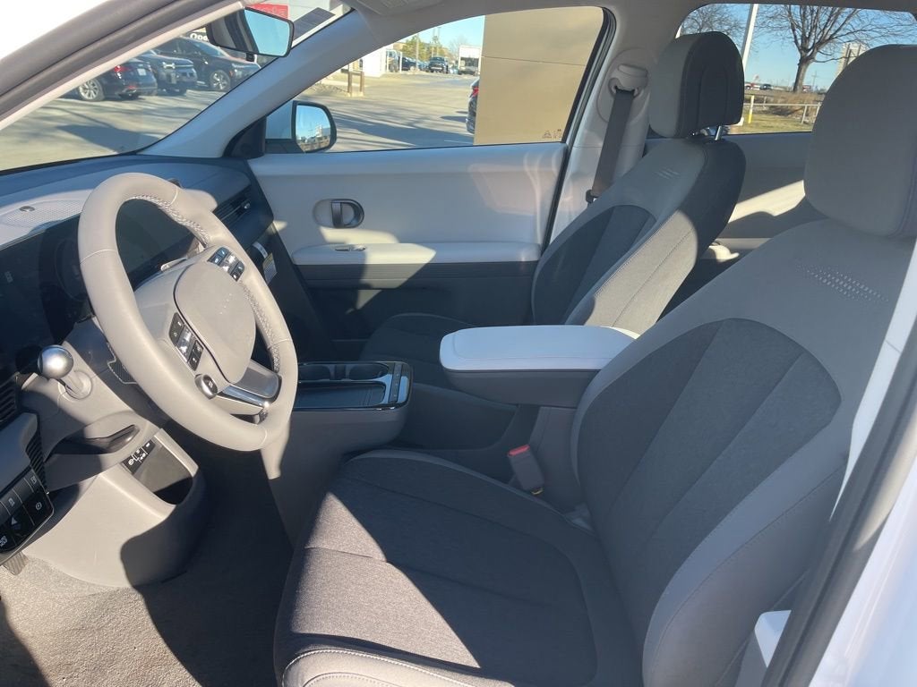 2026 Hyundai IONIQ 5 SE