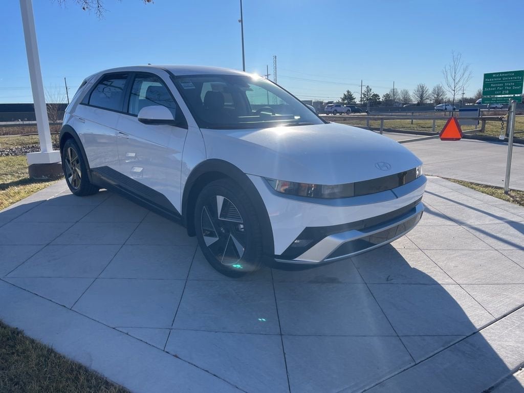 2026 Hyundai IONIQ 5 SE