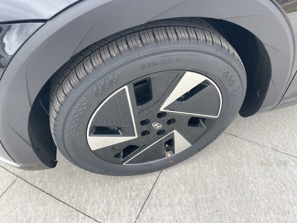 2026 Hyundai IONIQ 5 SE