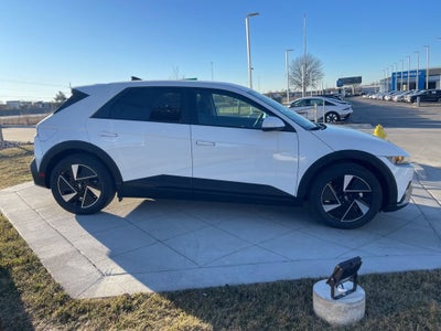 2026 Hyundai IONIQ 5 SE