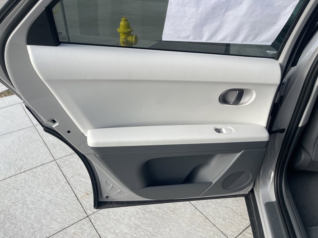 2026 Hyundai IONIQ 5 SE