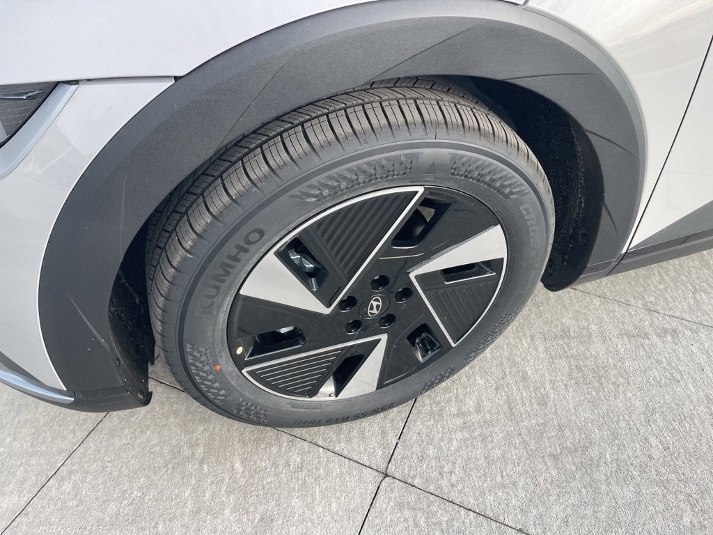 2026 Hyundai IONIQ 5 SE