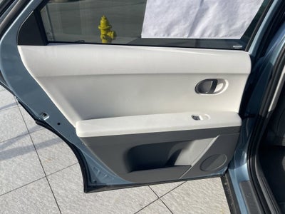 2026 Hyundai IONIQ 5 SE