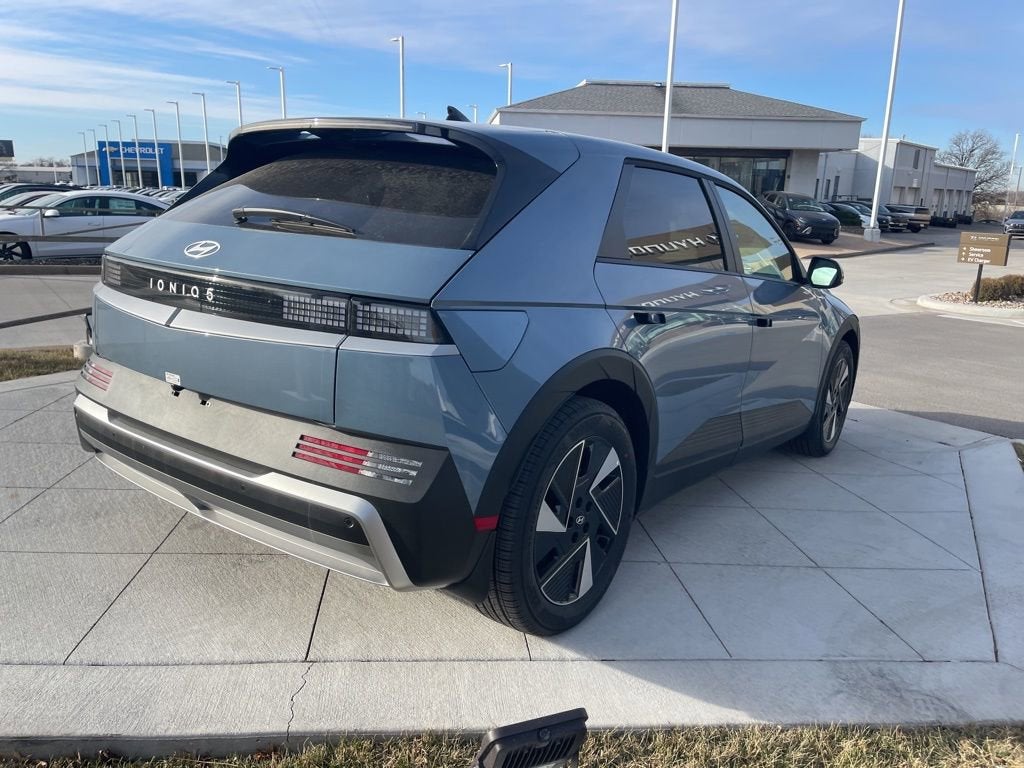 2026 Hyundai IONIQ 5 SE