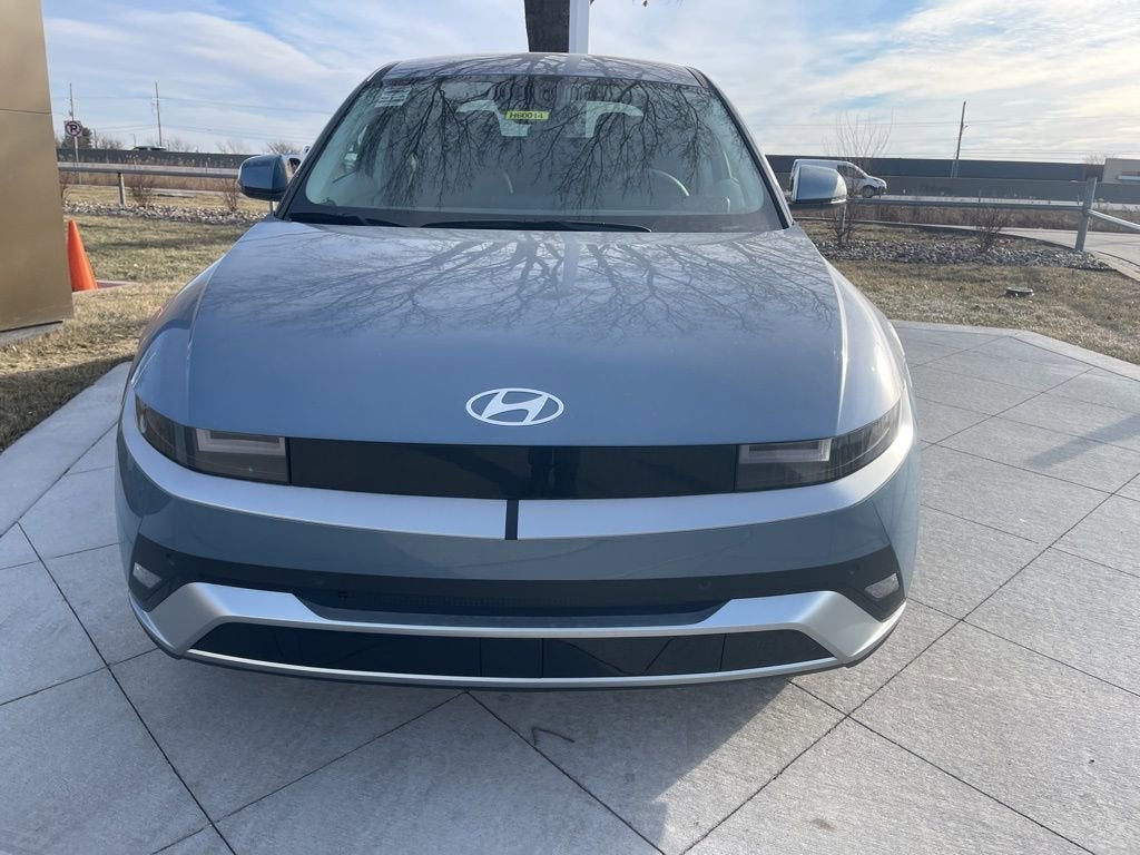 2026 Hyundai IONIQ 5 SE