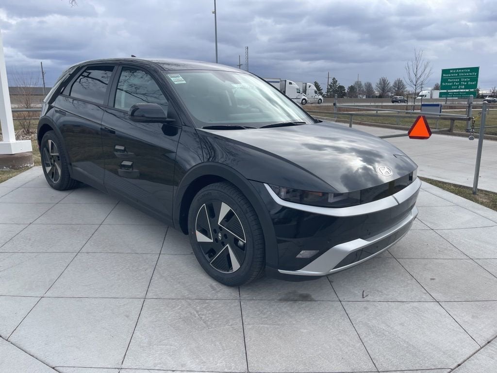 2026 Hyundai IONIQ 5 SE