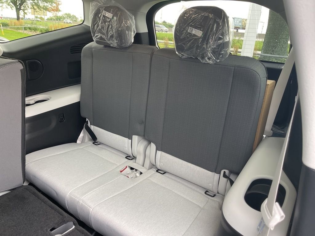 2026 Hyundai IONIQ 9 SE