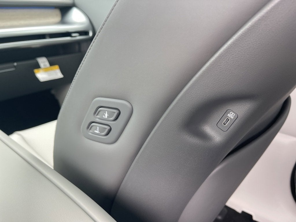 2026 Hyundai IONIQ 9 SEL