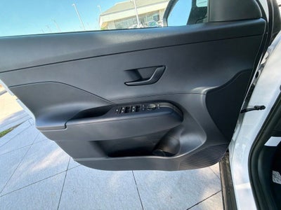 2026 Hyundai KONA SE