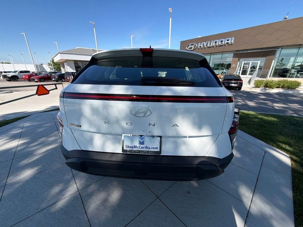 2026 Hyundai KONA SE