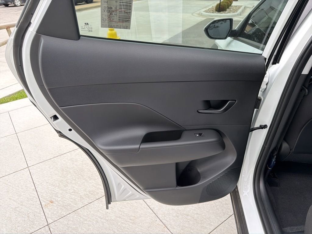 2026 Hyundai KONA SE