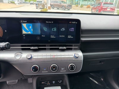 2026 Hyundai KONA SE