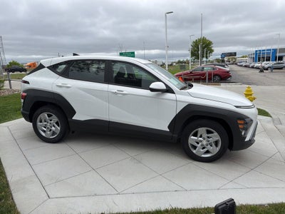 2026 Hyundai KONA SE